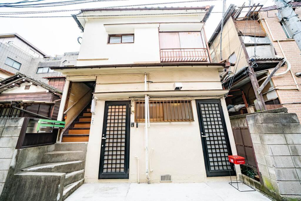 Апартаменти Kawanosou Shinjuku 1 Minute Токіо Екстер'єр фото